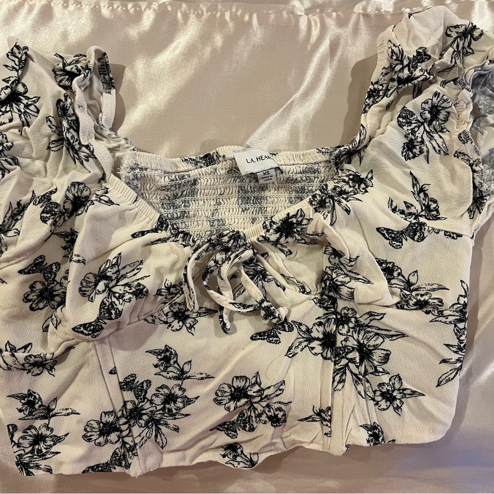 La Hearts Black and White Floral Blouse